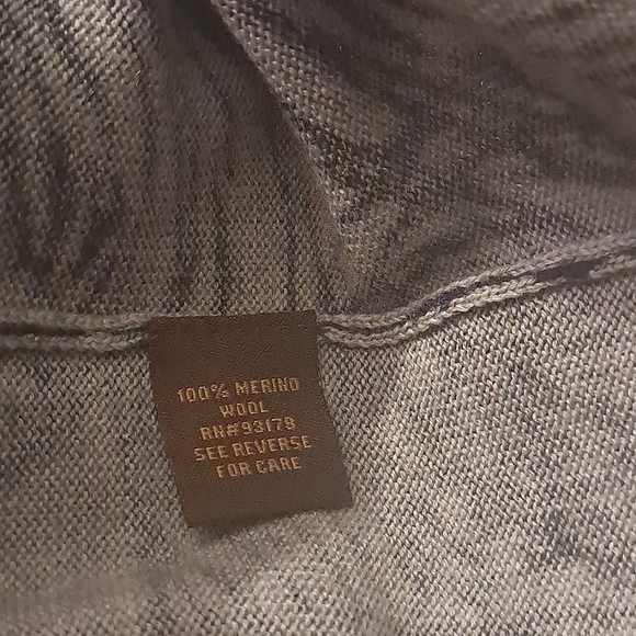 Vittadini 100% Soft Merino Wool Dress - Picture 6 of 8